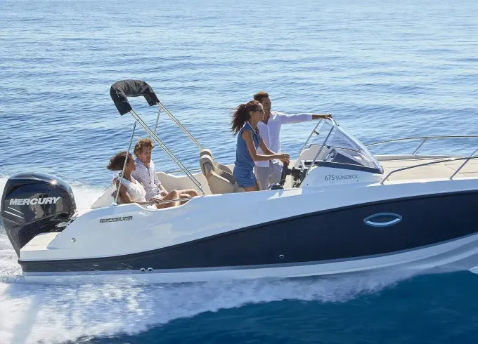 Quicksilver Activ 675 Sundeck New- 2026