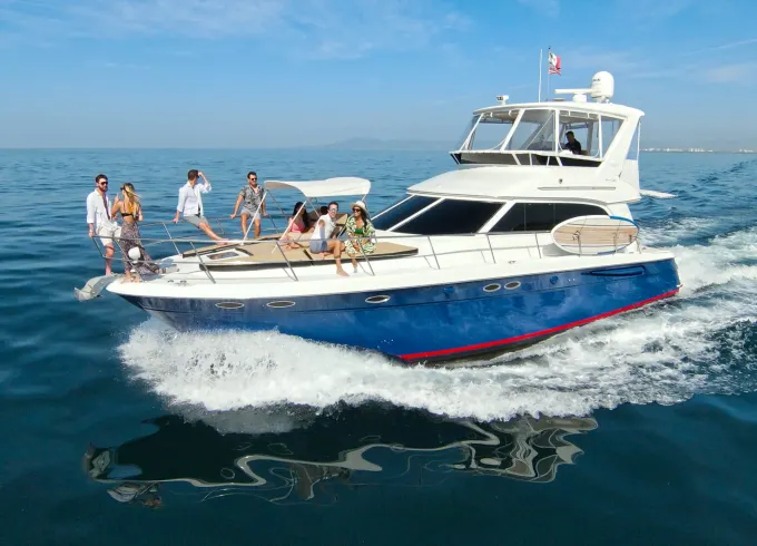 48' Luxury Sea Ray Sedan Bridge w/ air conditioning Marina Vallarta Pto Vallarta