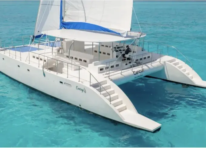 Best 75ft Catamaran in Cancun and Isla Mujeres! Holds 100 people