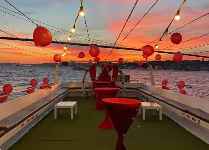Make your own waves with this Motor Yacht in İstanbul, Turkey