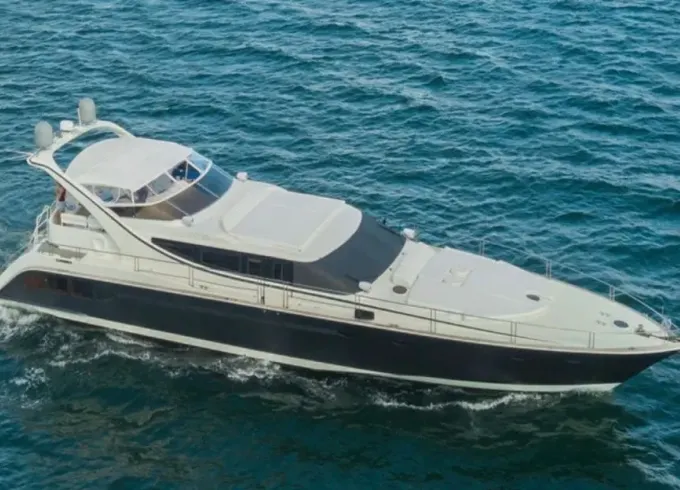 80ft Custom Yacht Charter in Cancun, Mexico