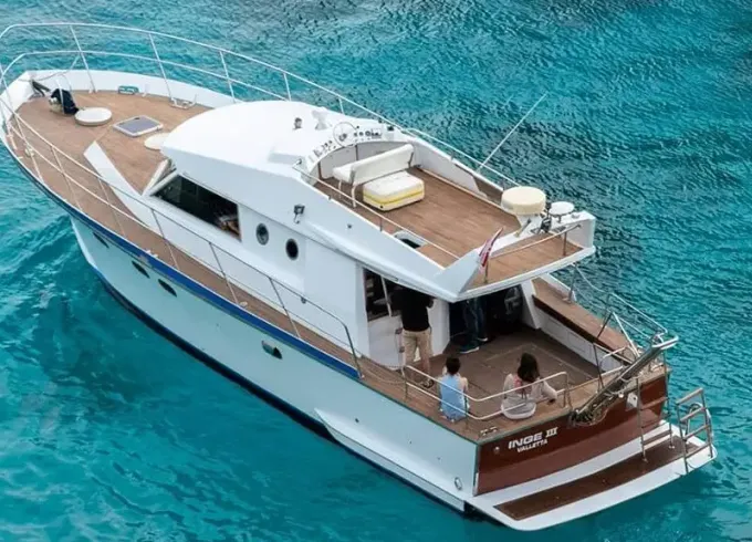 43' MV Inge lll Motor Yacht Charter