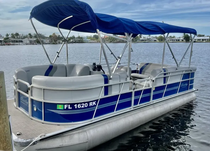 Bentley Pontoon-Double Bimini Boat for Rent in Riverview