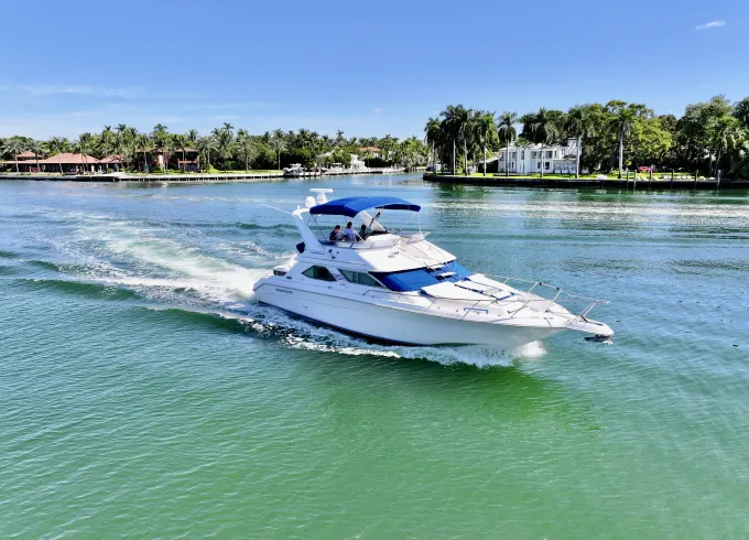 🚨Jacuzzi is Included! 😍Sea oRay 48 Yacht! Summer time come and enjoy with us!