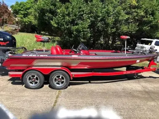 Tournament Ready - 19ft Skeeter Bass Boat in Oklahoma City