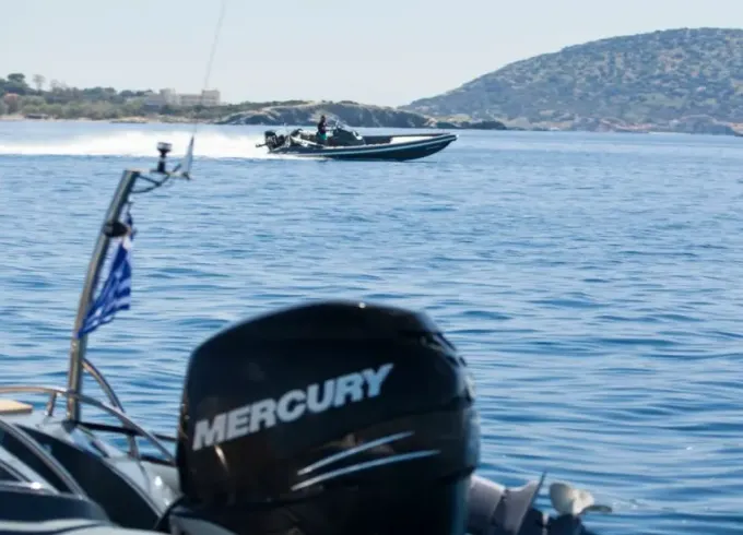 29' Fost Revolution Rigid Inflatable Boat READY TO WELCOME YOU AND TRAVEL YOU TO ATHENS RIVIERA  DEPARTURE DAILY FROM LAGONISI , VARKIZA, AND GLYFADA.  PRICE IS WITHOUT FUEL