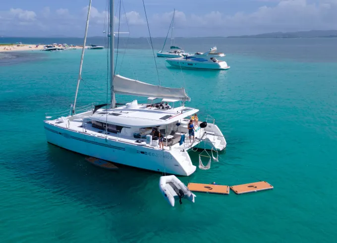 Catamaran 45 Yacht Experience to Icacos or Palomino