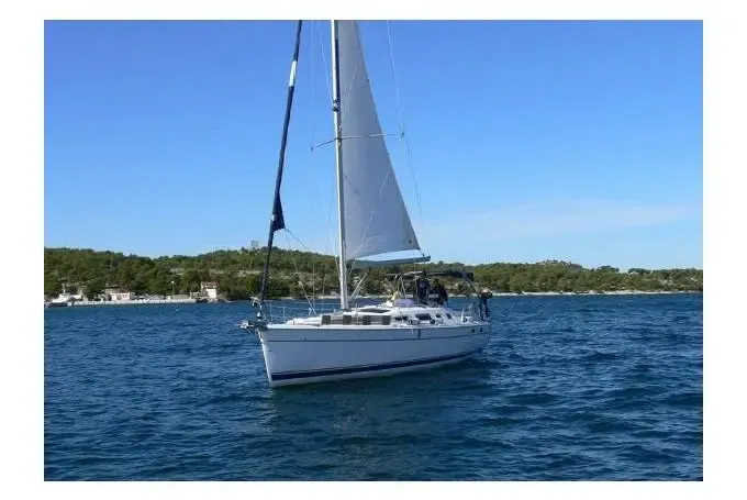 Charter Hunter 41 Cruising Monohull in Angra dos Reis