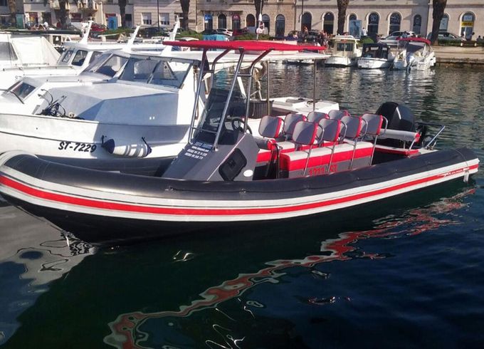 Rent this Lolivul 7.4 RIB to Cruise with or without Skipper in Blace