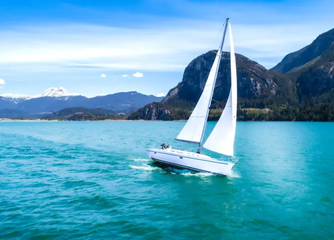 Sailing Tour | Sail the Legendary Wind of Howe Sound | Squamish, BC