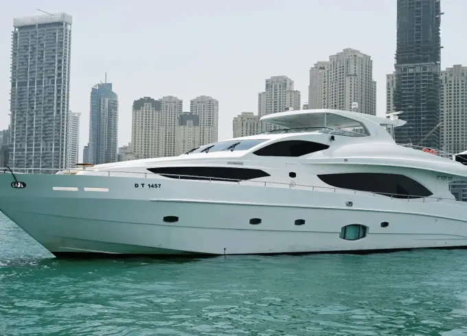 Luxury 101ft Majesty Yacht with Jacuzzi upto 55 guest in Dubai Marina