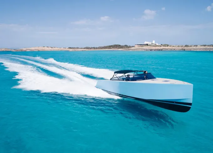 Stylish 40' VanDutch Adventure in Ibiza - 9 Guests can share the fun