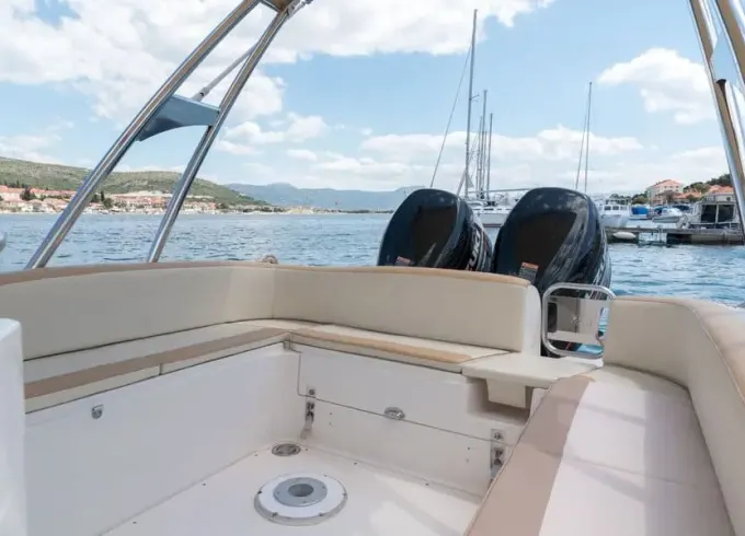 BSC 85 Ocean Center Console Rental in Trogir, Split-Dalmatia County