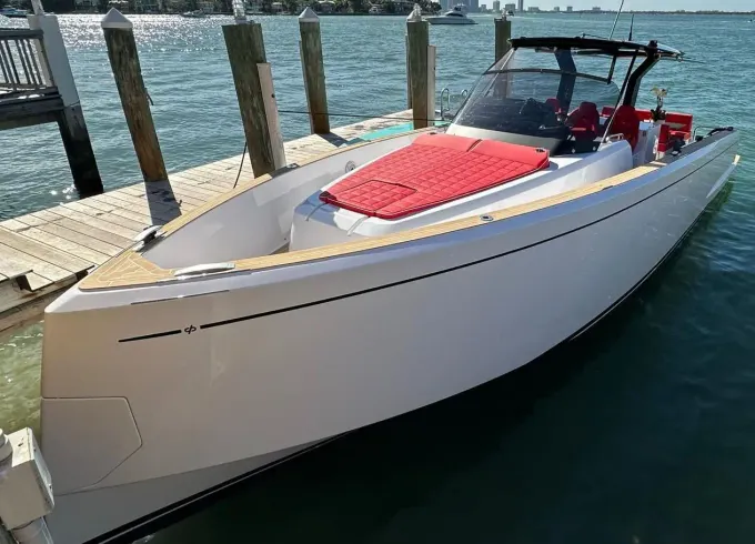 Enjoy Pardo 40ft in Miami!!