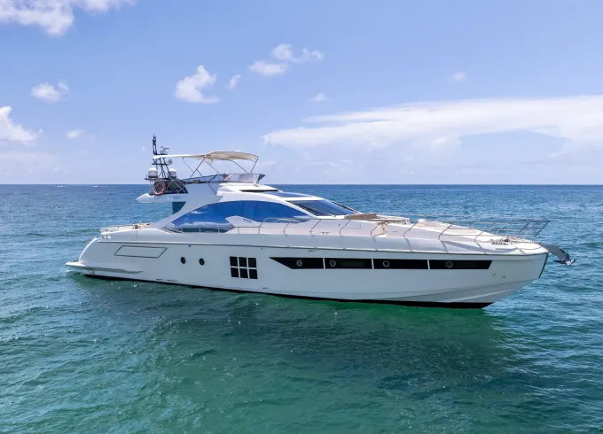 Luxury Azimut 77S Flybridge Yacht in Bal Harbor Miami