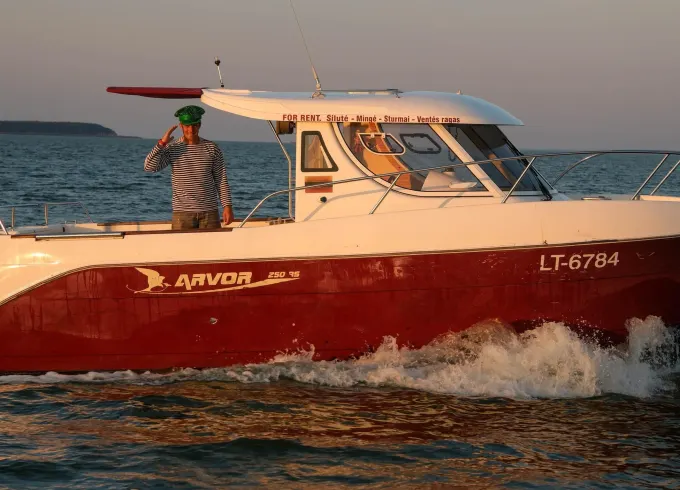 Private Sunset Parties, Local Fishing & Delta Expeditions | 25ft Arvor Speedboat