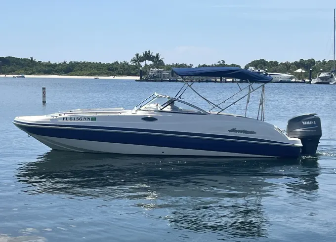 23' Hurricane Deck Boat for up to 12 people – Rent in Riviera Beach, FL