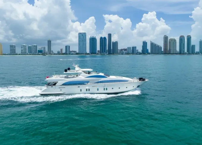 Cruise Miami in Style and Comfort aboard the Magnificent 116’ Azimut Mega Yacht