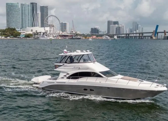 Rent this 58ft Yacht in St Pete for a Luxurious Time on the Water!