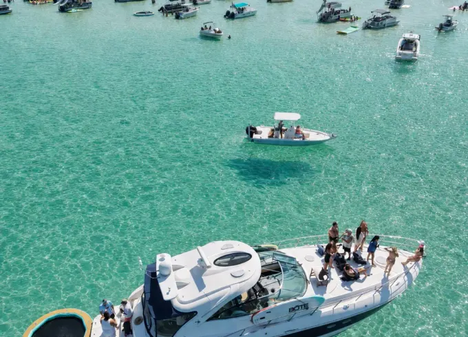 52ft Private Yacht 2BD/2BA-Destin, FL (water toys included)