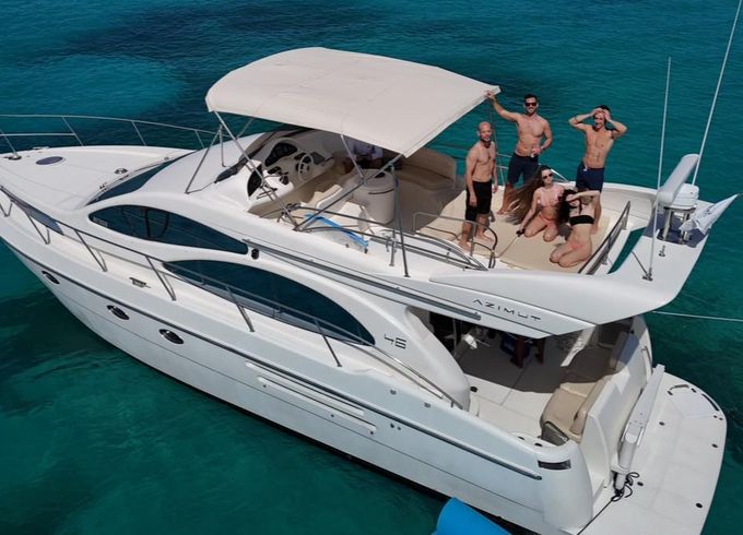 Azimut 50' Yacht Double Decker