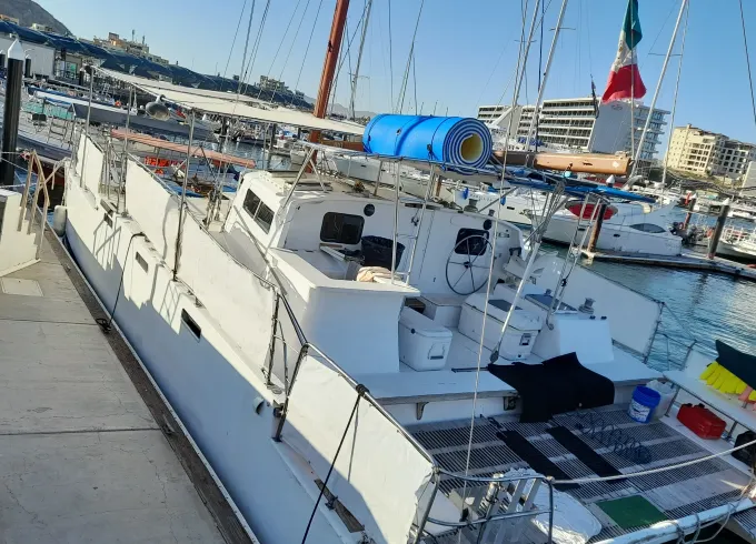 40ft Custom Sailing Catamaran for 30 people All inclusive!