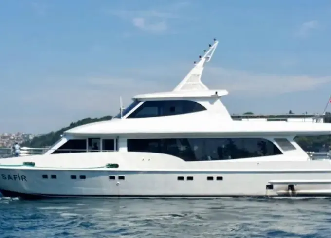 Incredible Luxury 85ft Istanbul Bosphorus Tours