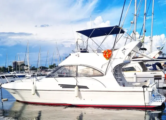 41ft Dandara Carbrasmar Motor Yacht Rental in Rio de Janeiro, Brazil