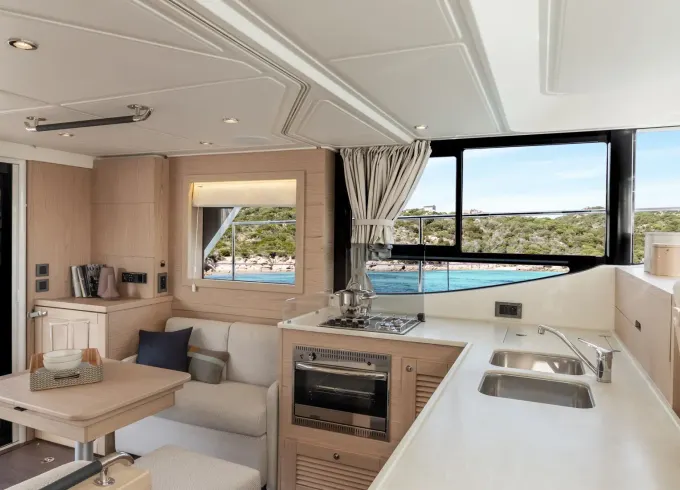Skippered Charter - Beneteau Swift Trawler 47 in Ta' Xbiex, Malta