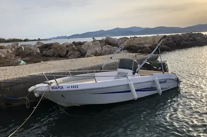 Rent without a Boating License! 17' Ranieri Powerboat with 30/60 hp 2023