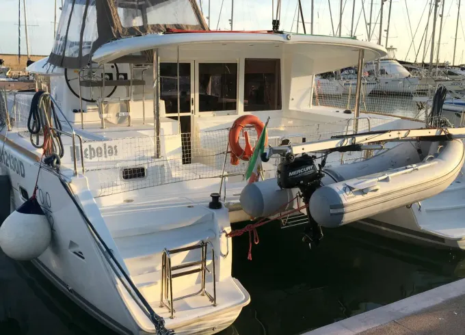 Charter 40ft "Nicholas" Lagoon 400 S2 Sailing Catamaran In Nettuno, Italy