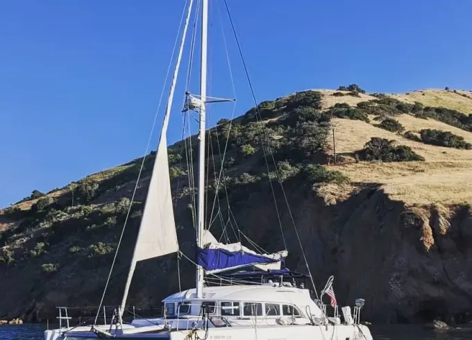 NIGHT ON BOARD on a 38' sailing catamaran IN SAN PEDRO OR CATALINA