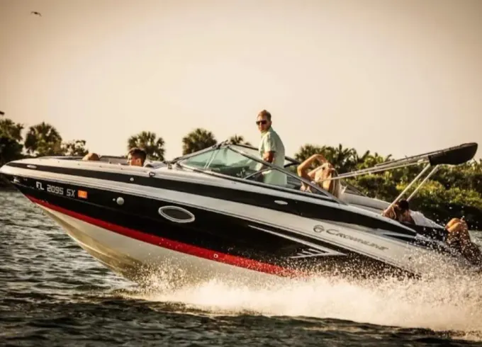 Crownline Deckboat for an Unforgettable Adventure
