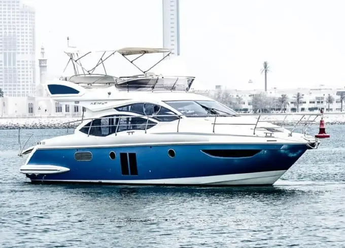 Azimut 45ft - Couple and family Yacht