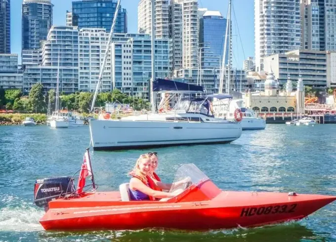 Gran Tour (3-Hour ) Guided Self Drive Boat Tour on Sydney Harbour!
