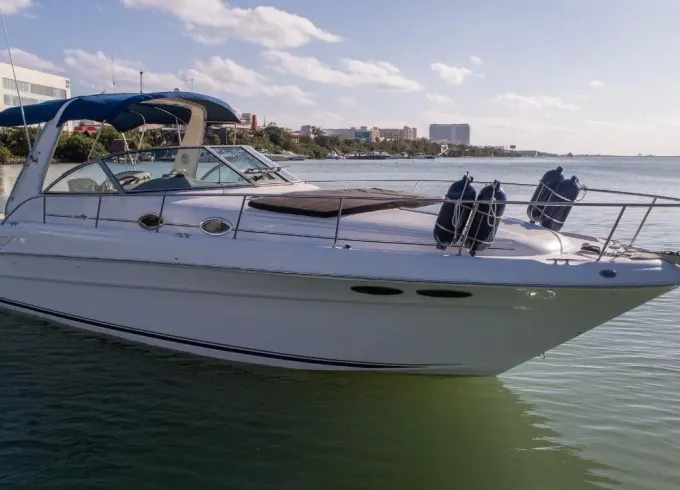 BOOK 6 hrs and  GET 1 hr free! Great Deal Yacht In Cancun  40 Feet Sea Ray