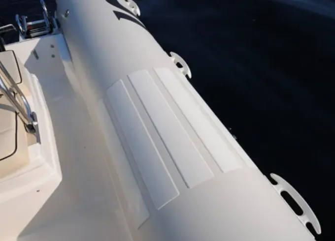 Gommone Joker Power Boat for Rent to see best of Italy