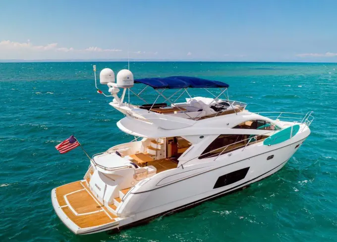 Sunseeker 60ft – All-Inclusive Luxury Yacht in Cabo