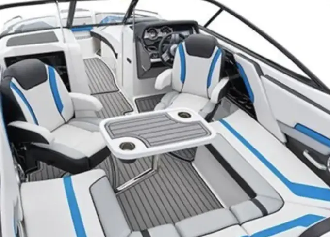 Enjoy A Day Cruising Hollywood Florida Aboard Yamaha 242x E-series Bowrider!