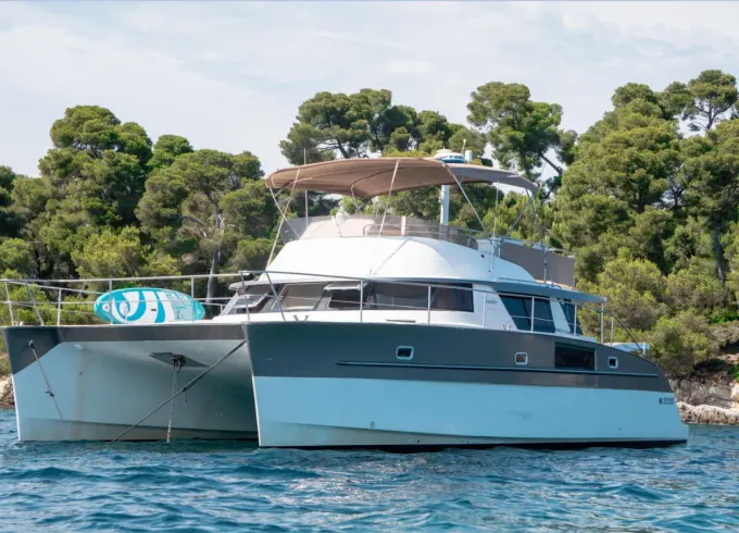 Private French Riviera Escape onboard Fountaine Pajot Cumberland 44