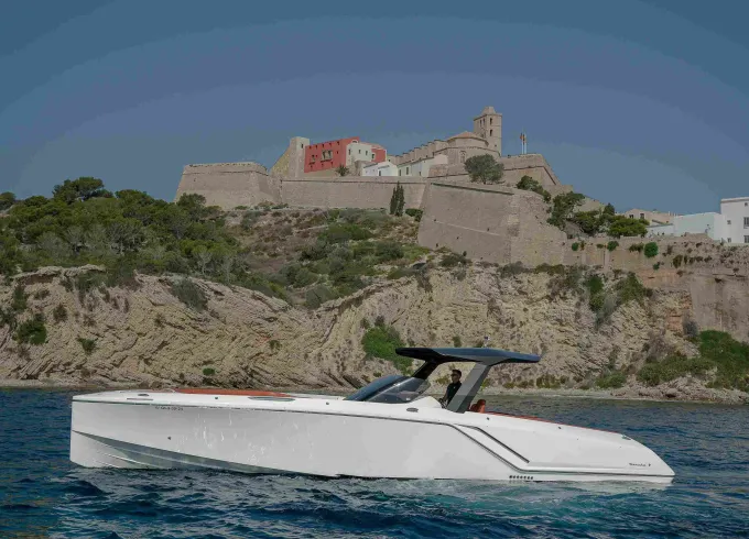 40’ Frauscher Ibiza Boat Charter, Performance & Comfort in Ibiza