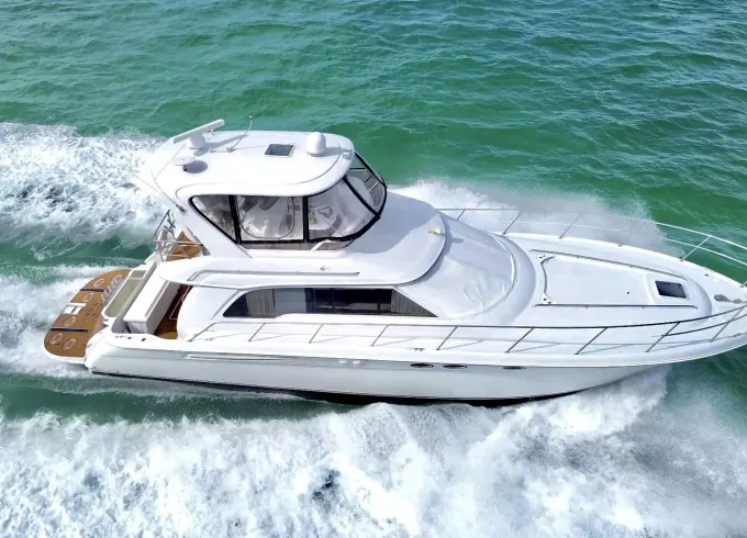 Sea Ray Sedan Bridge 52'