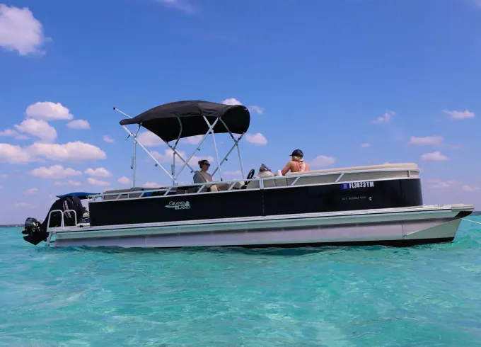 25' Tahoe Pontoon Rental In Fort Walton Beach, FL
