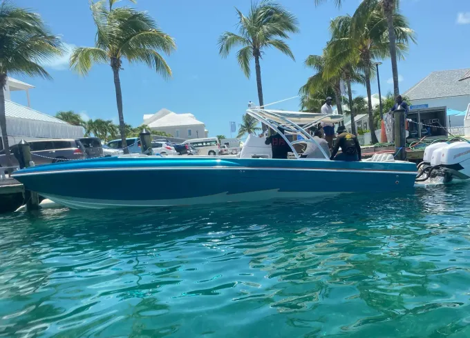 Private 4 Hour Rose Island Trip On Renegade 38 Open Boat With Captain Lamm