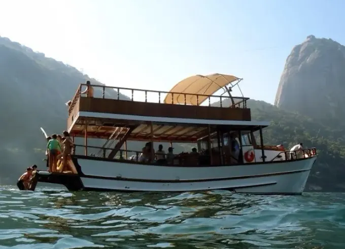 41ft Party Boat Party Rental in Rio de Janeiro, Brazil