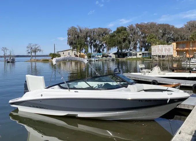 Regal 21 OBX Powerboat