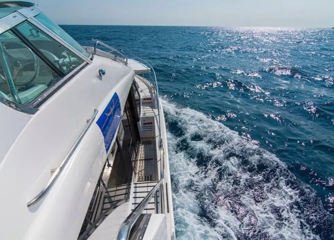 Private Cabo San Lucas Arch & Bay Yacht Cruise