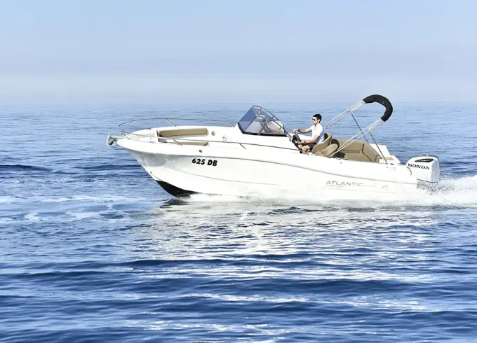 Atlantic Open 750 Deck Boat Rental in Dubrovnik, Croatia