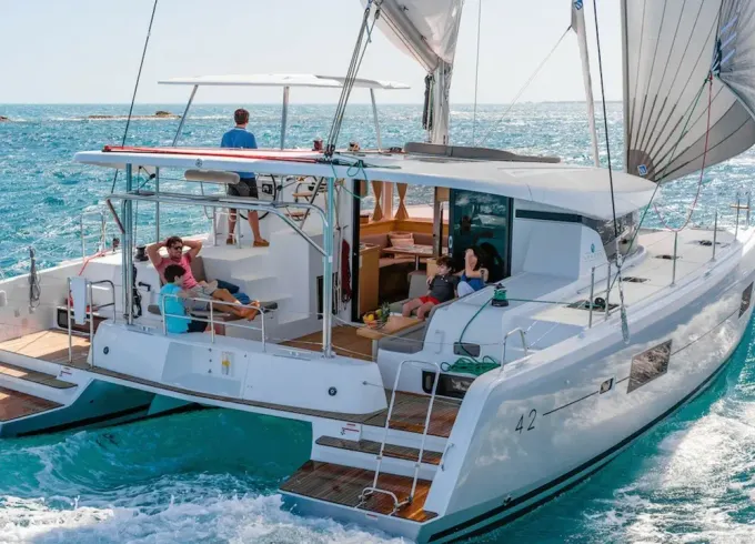 Catamaran Lagoon 42 - Dream of Life