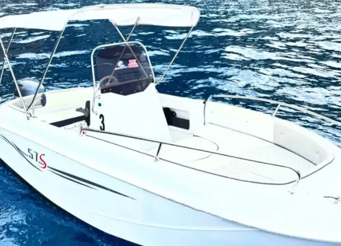 Boat without skipper La Spezia